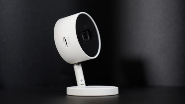 Tapo C125 – 2K QHD AI Indoor Security Camera with Privacy Shutter - Image 2