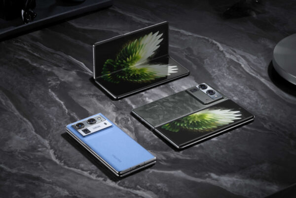 TECNO Phantom V Fold2 5G – Foldable Display - Image 3